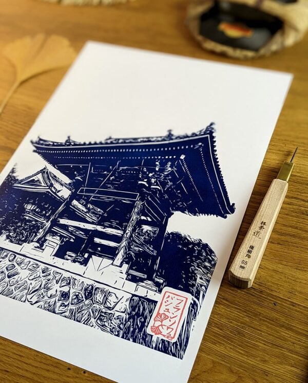 Linogravure fait main d’une cloche sacrée japonaise à Nagoya Bleu de prusse