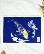 Carpe koi et reflet d'eau linogravure japonaise bleu fait main