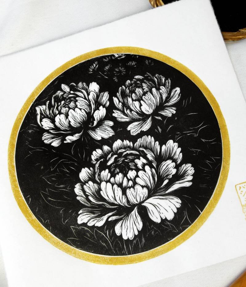 estampe japonaise pivoine fleur linogravure noir