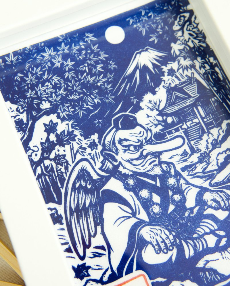 Linogravure tengu en automne – Estampe japonaise artisanale faite main