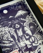 Linogravure Tanuki au printemps – Estampe japonaise artisanale faite main