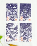 Estampes japonaises Yokai des saisons au format A6 : linogravures artisanales représentant un kappa, un tengu, un kitsune et un tanuki, imprimées à la main en noir, bleu et violet.